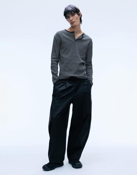 Weekday barrel leg chinos i svart - view 1