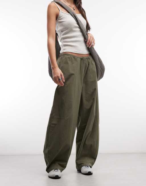Weekday barrel leg parachute pants in khaki green, 2 of 5
