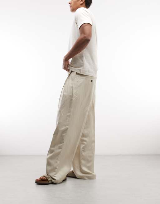 Weekday – Beige, figursydda byxor i linnetyg med vida ben och veck framtill, 3 av 5