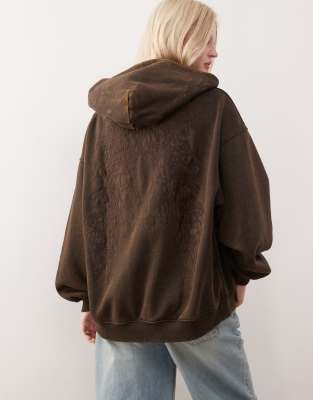 Weekday - Bestickter Oversize-Kapuzenpullover in Dunkelbraun-Brown