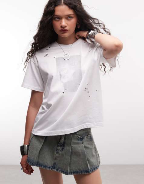 Weekday – Biały T-shirt oversize z grafiką i metalowymi ćwiekami - view 1