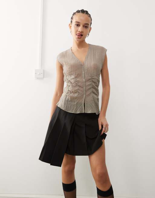Weekday - Blusa senza maniche color talpa trasparente con scollo a V e vita a corsetto