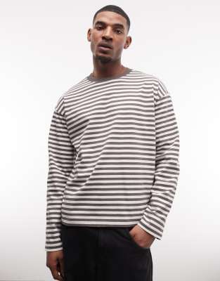 Weekday boxy fit long sleeve T-shirt in mole -amp off-white stripe mole stripe 8490₽