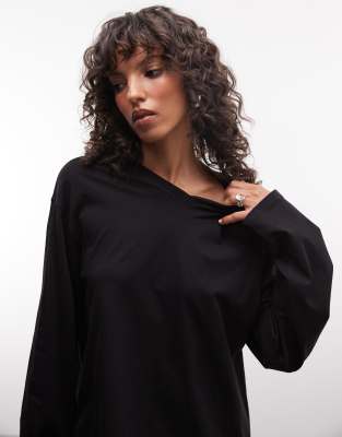 Weekday Boxy Fit Long Sleeve T-shirt With V-neck In Black