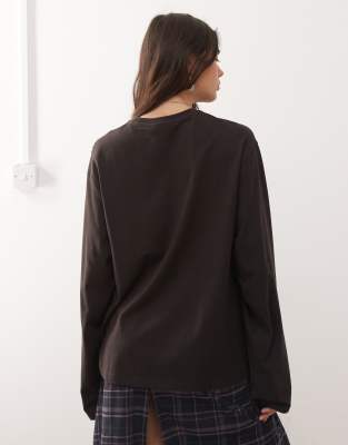 Weekday Boxy Fit Oversized Long Sleeve T-shirt In Brown