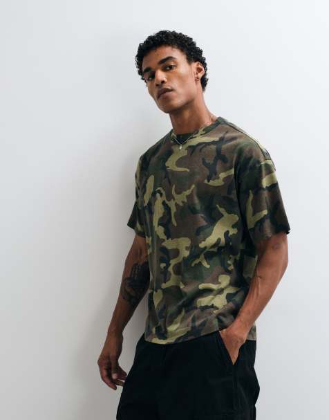 Weekday boxy-fit oversized T-shirt met camouflageprint - view 1