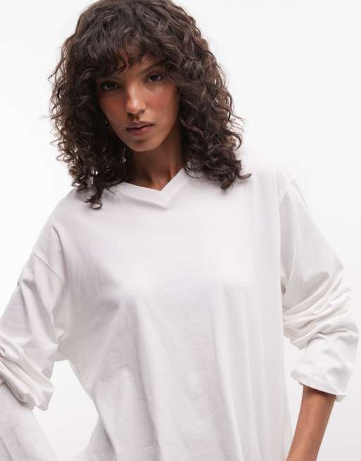 Weekday boxy-fit T-shirt met lange mouwen en V-hals in wit, 3 van 4
