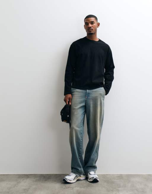 Weekday boxy oversized fit long sleeve t-shirt in black, 2 of 5