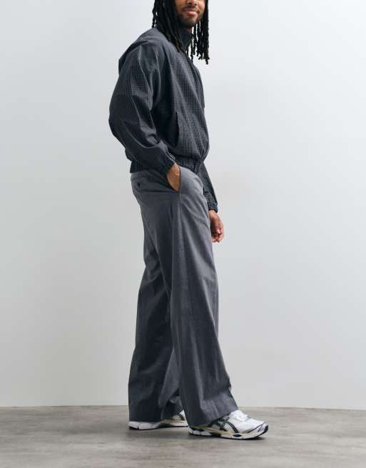 Weekday broek met plooien aan de voorkant in donkergrijs gemêleerd, 2 van 5