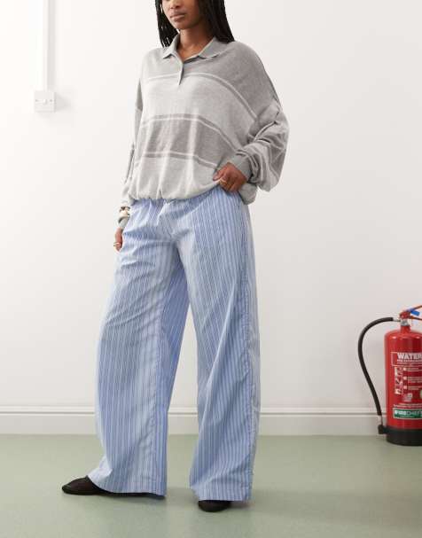 Weekday - Broek met wijde pijpen in blauwe strepen - view 1
