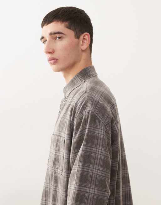 Weekday - Camicia a maniche lunghe in flanella grigia a quadri lavaggio vintage, 4 di 5