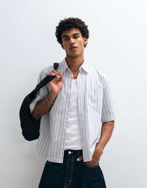 Weekday - Camicia oversize a maniche corte bianco sporco e blu a righe