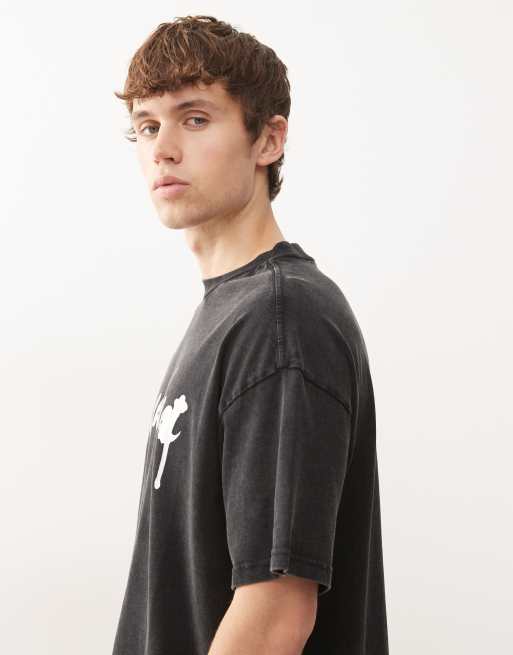 Weekday - Camiseta negra de corte cuadrado extragrande con estampado gráfico "Heartbeat", 3 de 5