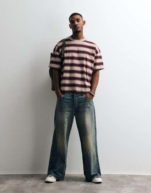 Weekday - camiseta oversize a rayas rojas y beige, 2 de 5