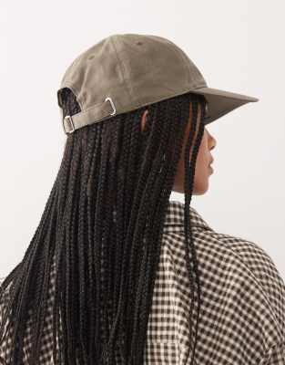 Weekday Cap In Green