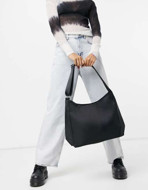 Weekday Carry shoulder bag in black BLACK