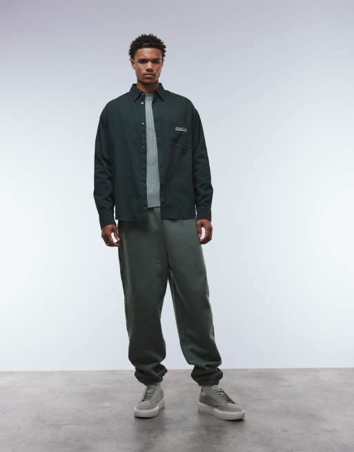 Weekday - Chemise oversize à manches longues avec texte brodé - Vert foncé, 2 de 5