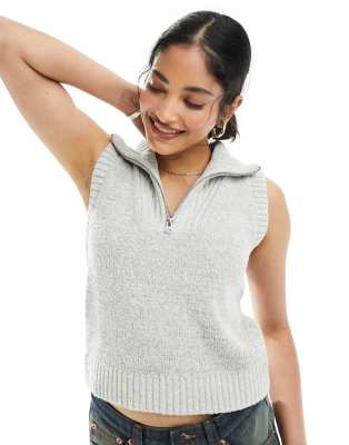 Weekday - Cherin - Canotta accollata in maglia con zip corta color grigio chiaro