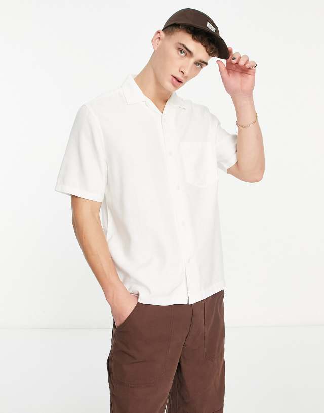 Weekday - chill short sleeve shirt in beige