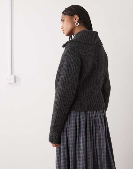 Weekday chunky rib hem zip up cardigan in off black melange, 2 of 4