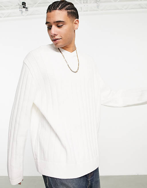 Weekday ciarran oversized v-neck jumper in off white