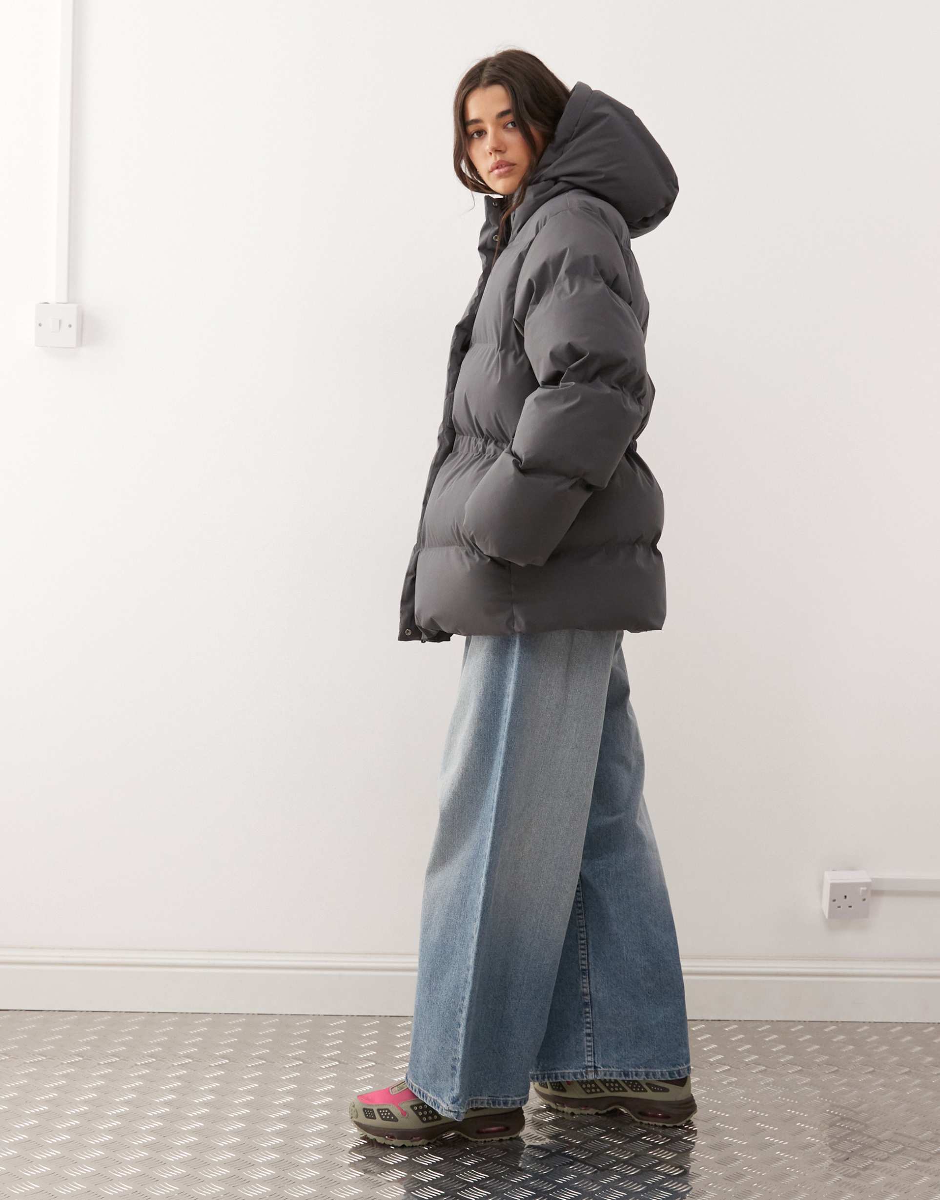 weekday cinched puffer coat with detachable hood in dark gray