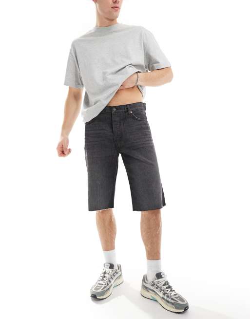 Weekday - Civic - Knælange denimshorts i sort