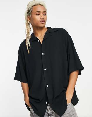 WEEKDAY COFFEE OVERSIZED SHORT SLEEVE SHIRT IN BLACK