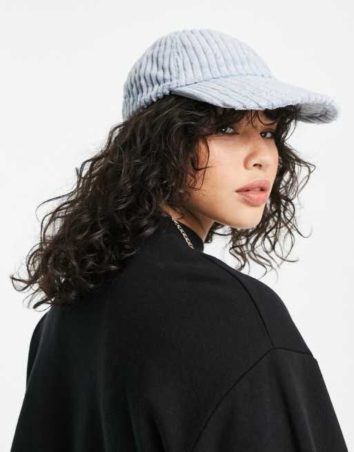 Weekday - Corduroy pet met katoenen punt in lichtblauw - LBLUE