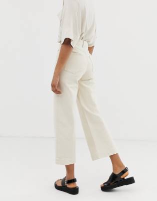 white straight leg cropped jeans