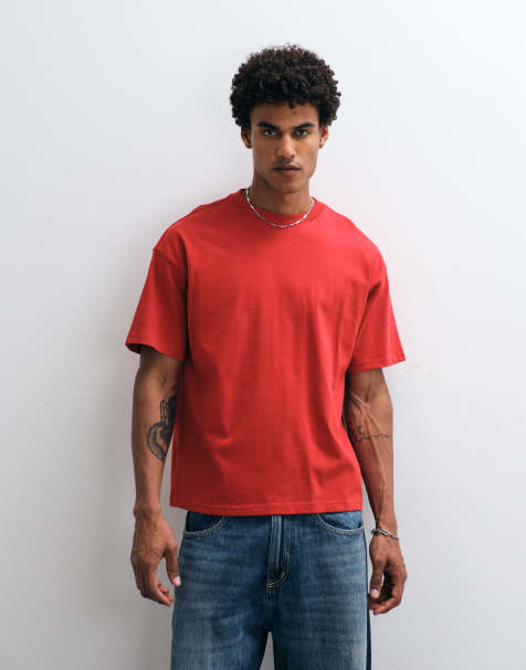 Weekday – Czerwony luźny T-shirt o pudełkowym kroju, tylko w ASOS - view 1
