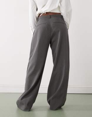 Weekday Dara Low Waist Wide Leg Pants With Front Pleats In Gray