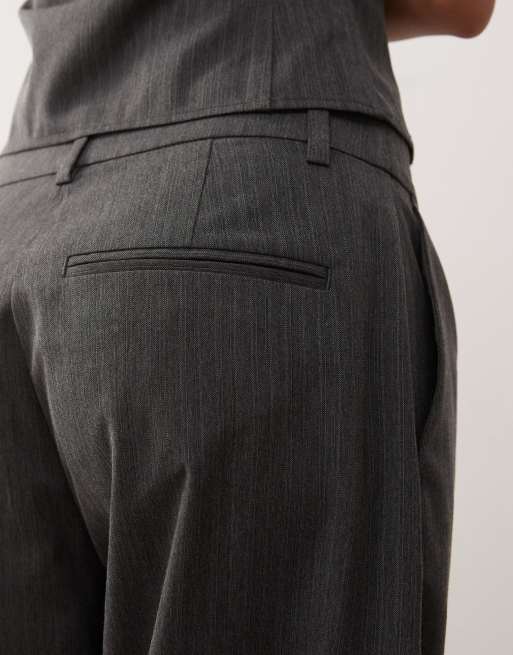 Weekday Dara low waist wide leg trousers with front pleats in grey melange herringbone, 5 of 5