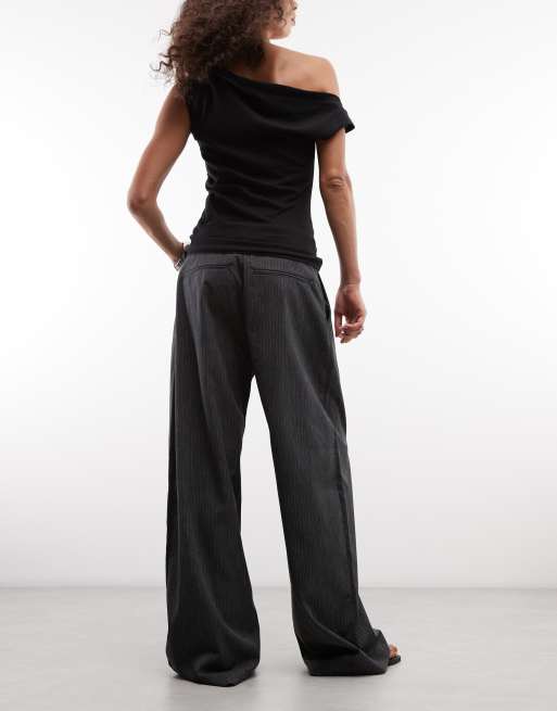 Weekday - Dara - Pantalon large taille basse à rayures fines avec pinces devant - Gris, 4 de 5