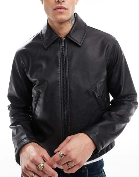 Weekday – Denzel – Knapp geschnittene Jacke aus Kunstleder in Schwarz - view 1