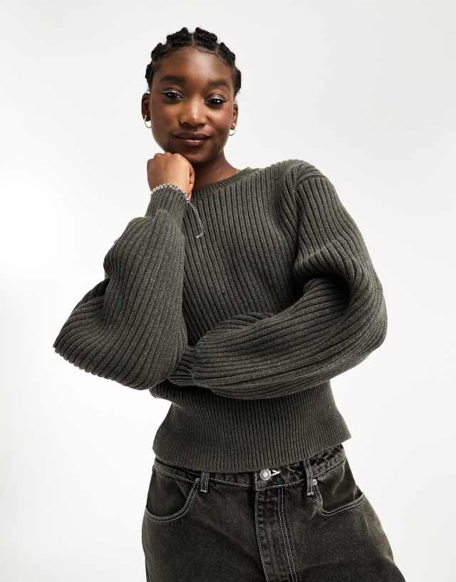 Weekday - dion chunky knitted jumper with exaggerated sleeves in dark green melange