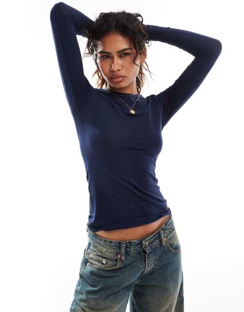 Weekday – Dopasowany granatowy T-shirt z długim rękawem - view 1