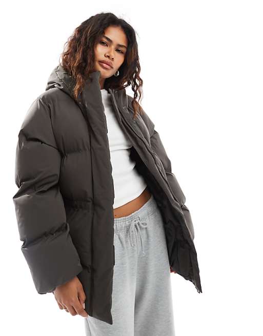 Weekday Dust cinched puffer coat with detachable hood in Weekday Dust cinched puffer coat with detachable hood in