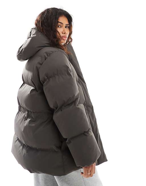 Weekday Dust cinched puffer coat with detachable hood in Weekday Dust cinched puffer coat with detachable hood in