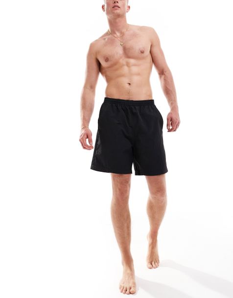 Weekday – Ed – Badeshorts in Schwarz im Skater-Stil - view 1