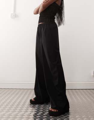 Weekday Elastic Waist Wide Leg Pants In Black