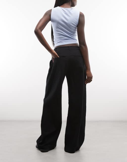 Weekday – Elegante Hose in gebrochenem Schwarz mit weitem Bein und Knitterstruktur, 3 von 5