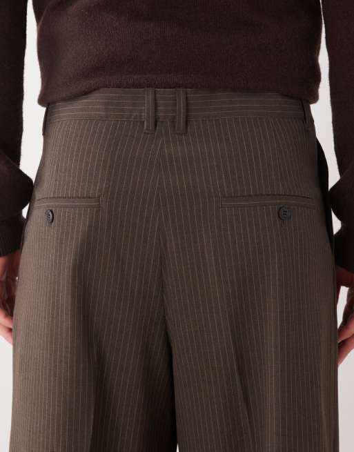 Weekday – Elegante Oversize-Hose in Braun mit Nadelstreifen, 4 von 5