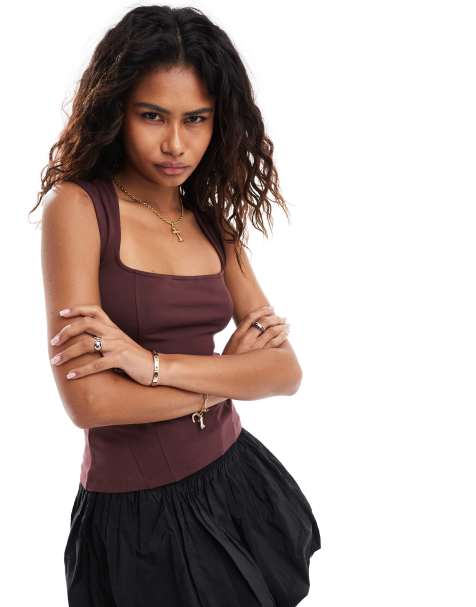 Weekday – Elin – Tanktop in Burgunder mit quadratischem Ausschnitt und Konturnähten - view 1