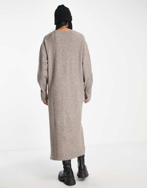 Weekday Ellen midi jumper dress with v neck detail in dusky brown, 4 of 4