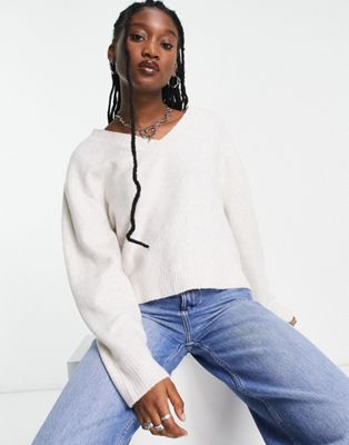 Weekday Ellen v-neck sweater in cream - ASOS Price Checker