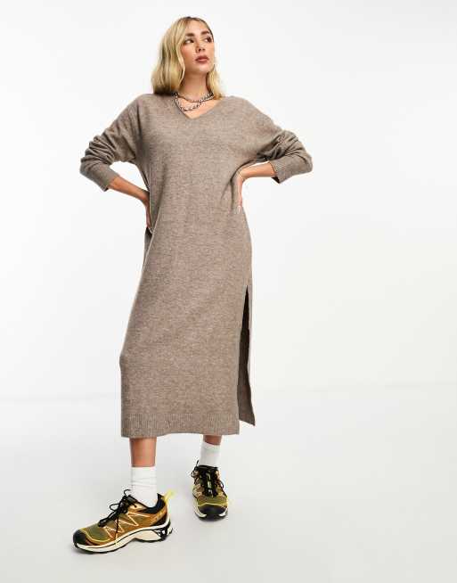 Weekday Ellen v neck midaxi knitted sweater dress in dark brown