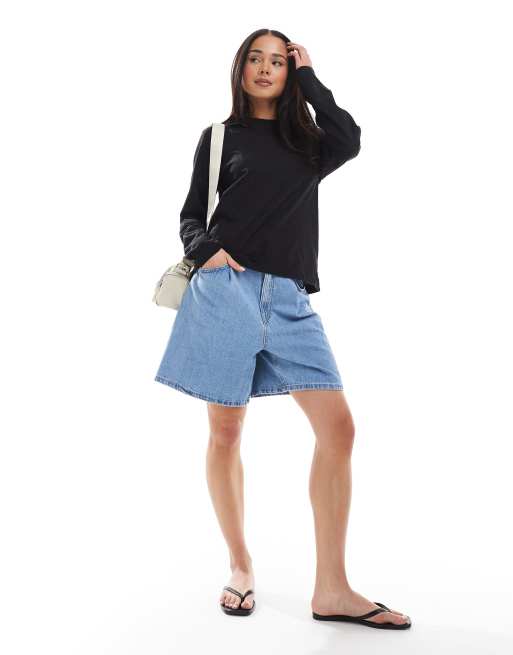 Weekday - Essence - Langærmet sort top i standard fit, 2 af 4