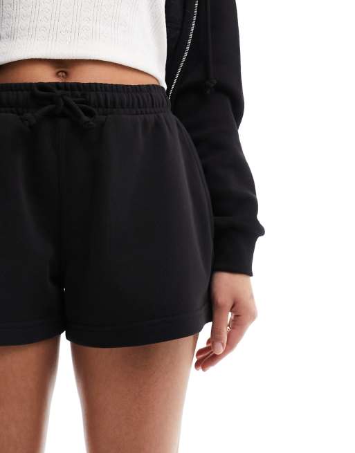 Weekday – Essence – Svarta jersey-shorts – Endast hos ASOS, 2 av 5