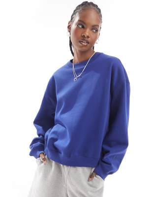 Weekday - Essence - Sweatshirt in Blau